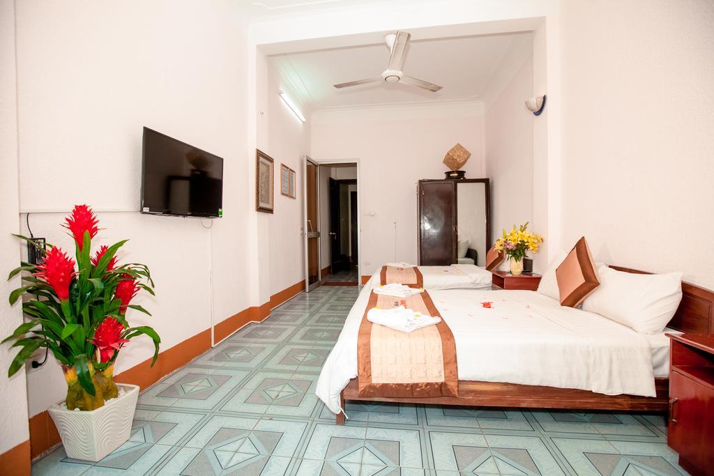 Halong Party Hostel Hạ Long Exterior foto