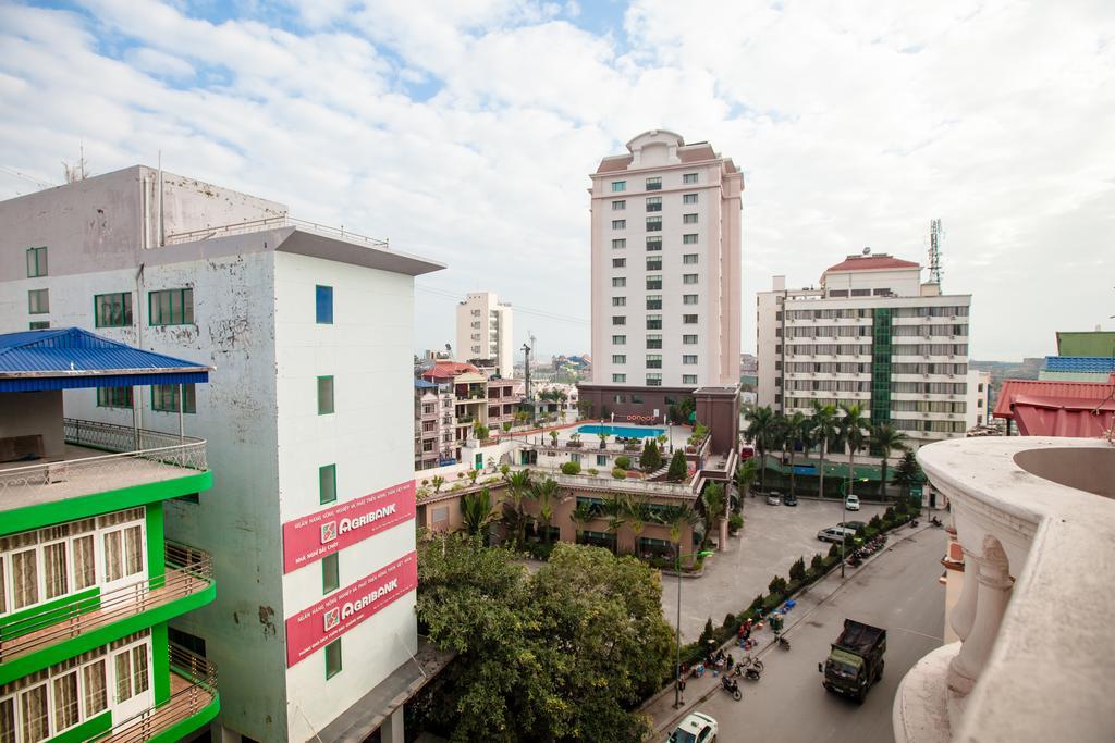 Halong Party Hostel Hạ Long Exterior foto
