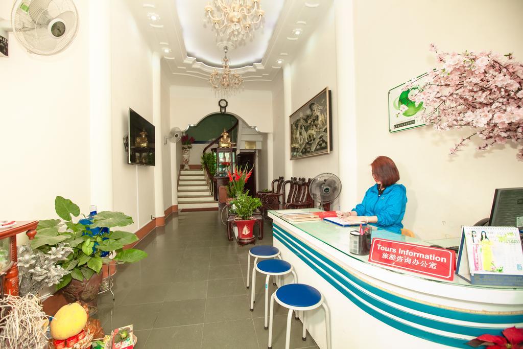 Halong Party Hostel Hạ Long Exterior foto