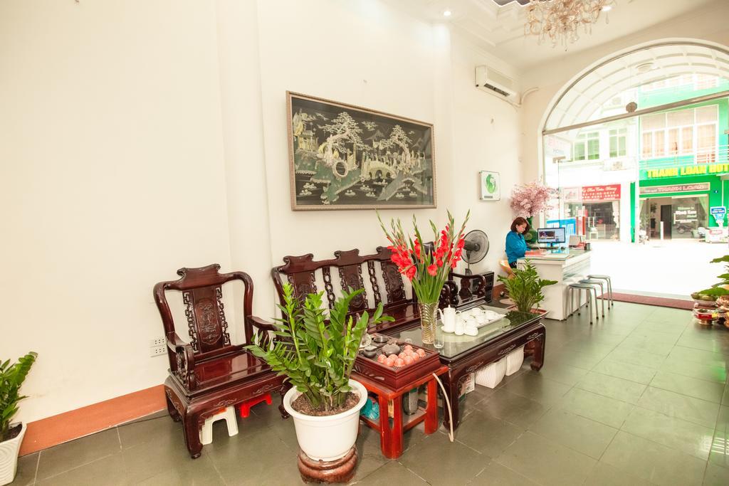 Halong Party Hostel Hạ Long Exterior foto