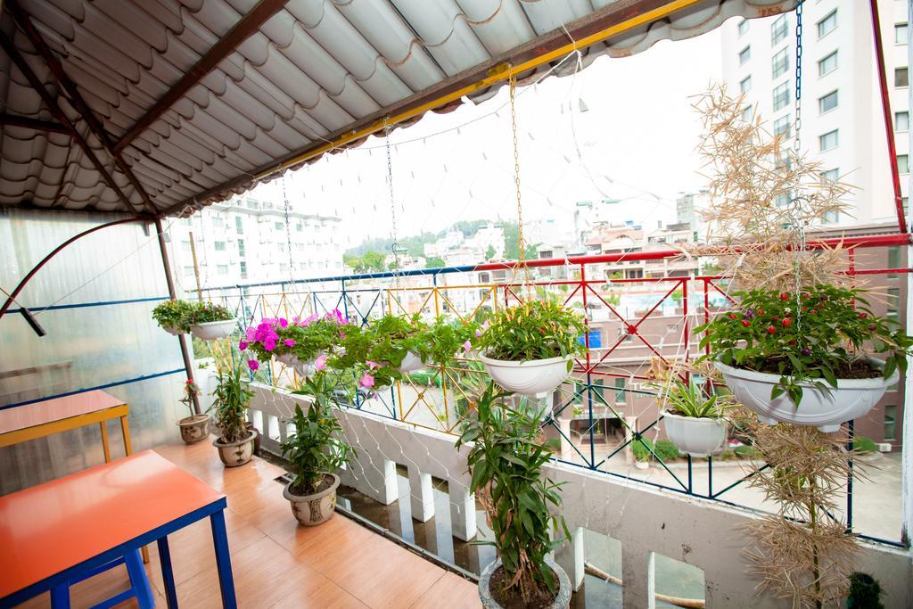 Halong Party Hostel Hạ Long Exterior foto