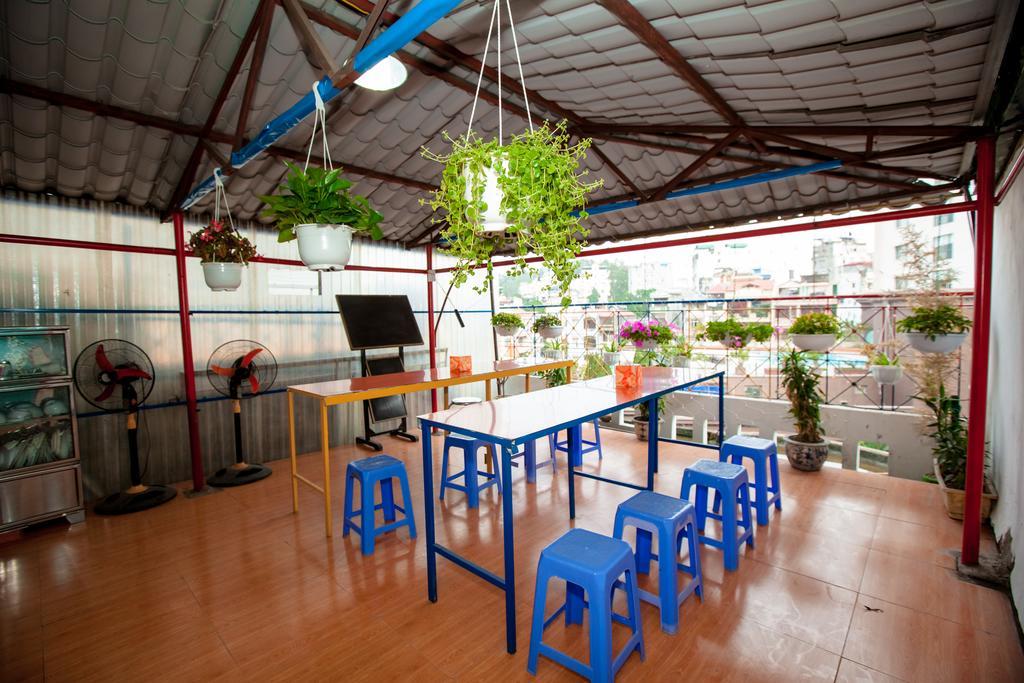 Halong Party Hostel Hạ Long Exterior foto